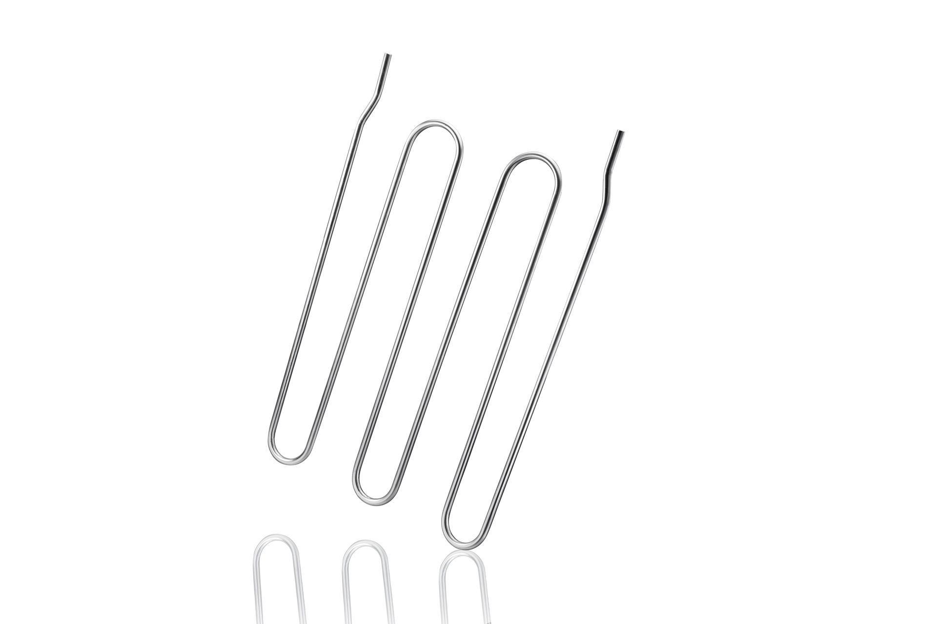 Schlangenförmig gebogenes Metallrohr für HVAC-Systeme gefertigt mit CNC-Rohrbiegetechnologie von transfluid.